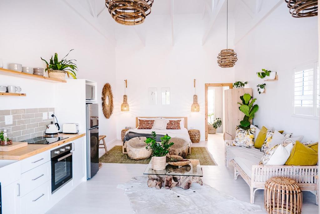 Skoon Seaside Accommodation - One-Bedroom Apartment