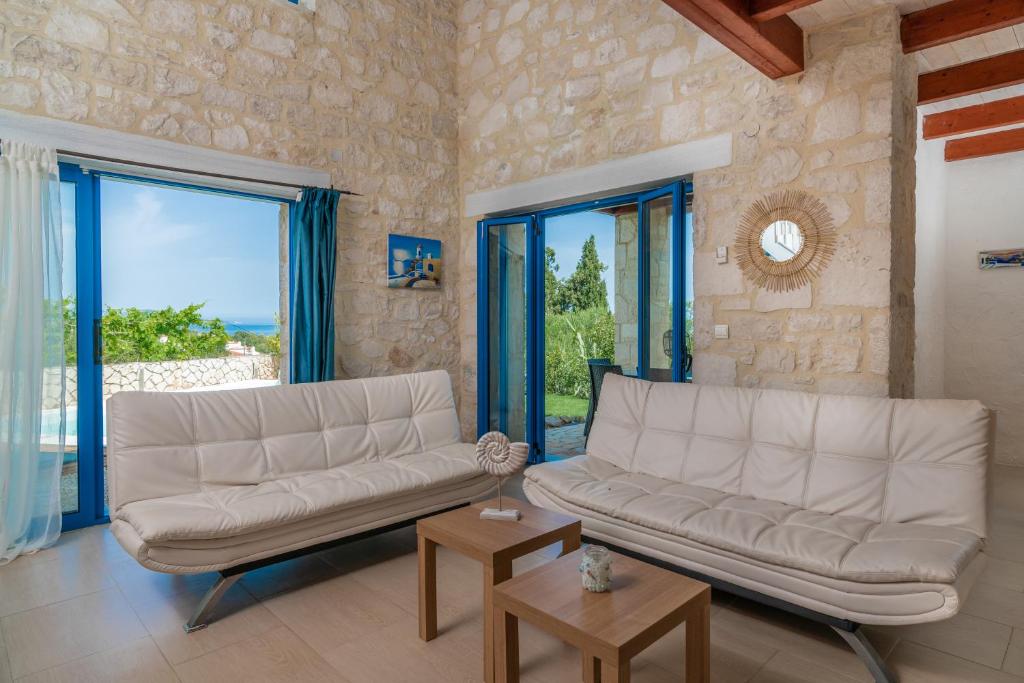 Posezení v ubytování Astarte Villas - Beach Villa Nout