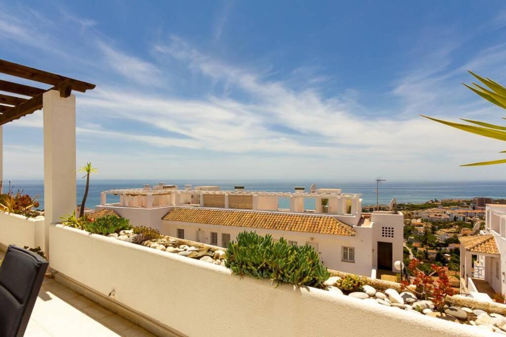 45-Modern Apartment with Ocean Views, Riviera del Sol, Málaga ...