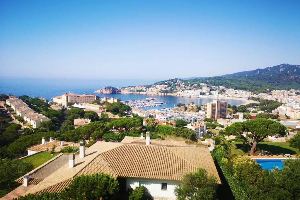 Fotografie z fotogalerie ubytování Magnífico apartamento con piscina y vistas al mar v destinaci Sant Feliu de Guixols