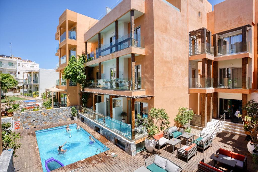 Bazén v ubytování Palmera Beach Hotel & Spa - Adults Only nebo v jeho okolí