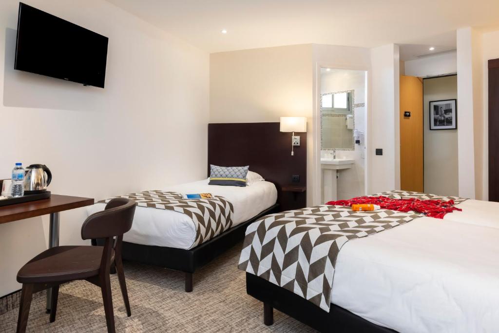 Hôtel Locarno Nice - Resim 18