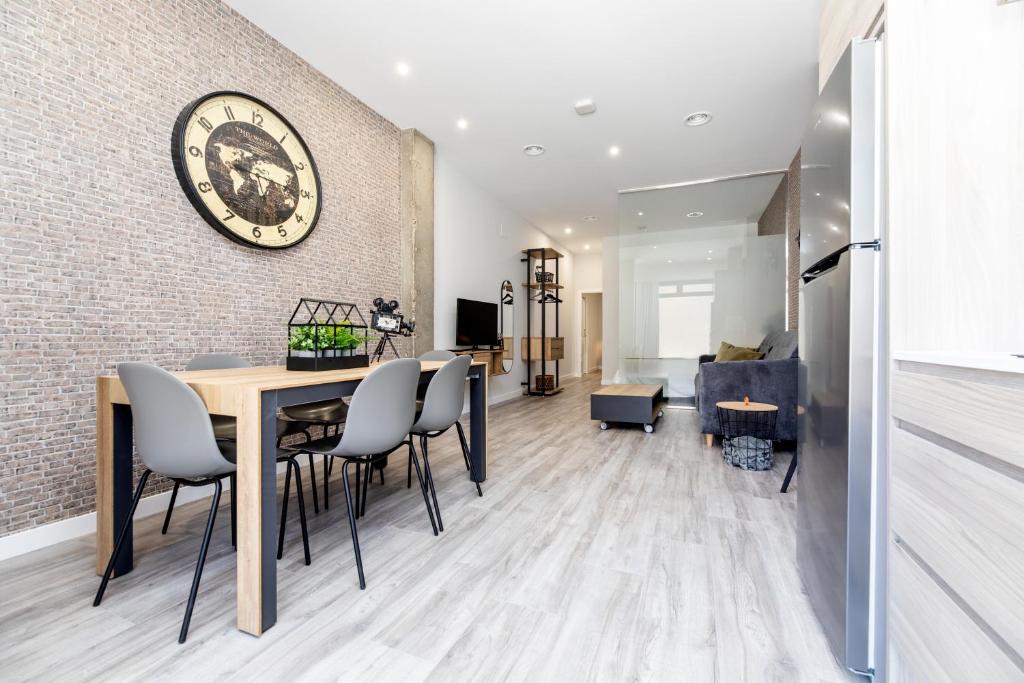 APARTAMENTOS AVENIDA DE AMERICA - 6