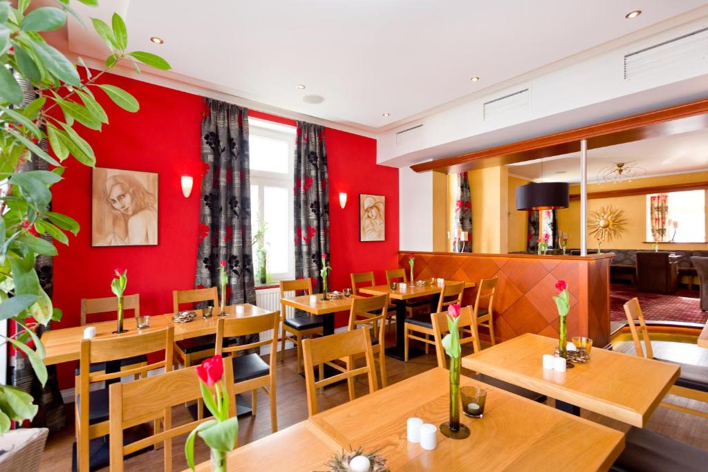 Restaurace v ubytování Hotel Villa Neander