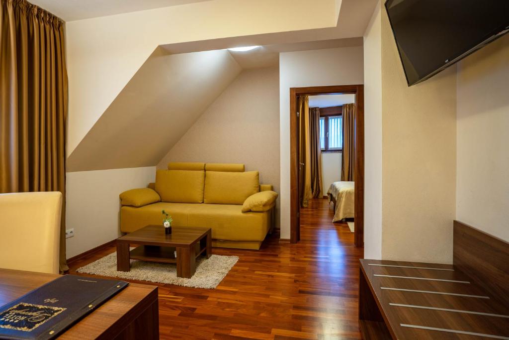 Hotel Degenija - Suite