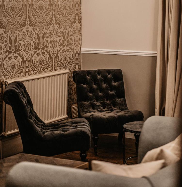 Posezení v ubytování Elephant Hotel