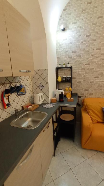 Kuchnia lub aneks kuchenny w obiekcie Casa Barocco Catania