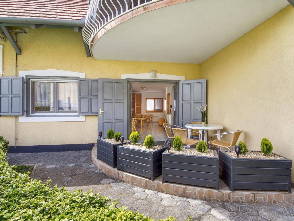 Budova, v ktorej sa apartmán nachádza