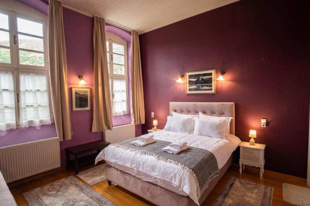 Voodi või voodid majutusasutuse The Old School Boutique Hotel toas