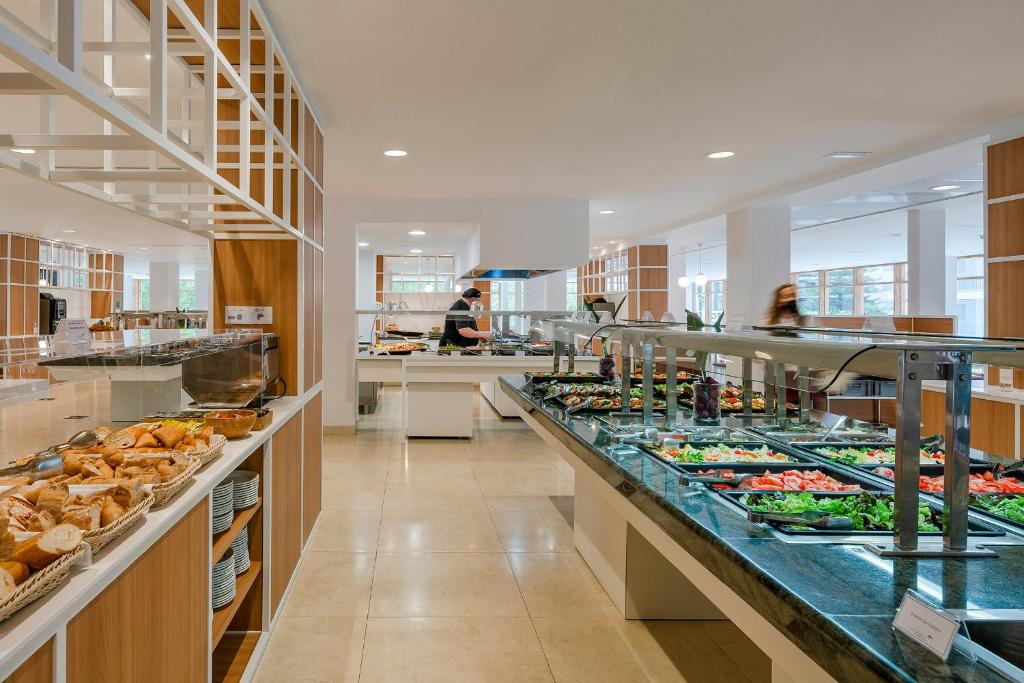 Hotel Los Robles, Gandía – Updated 2023 Prices