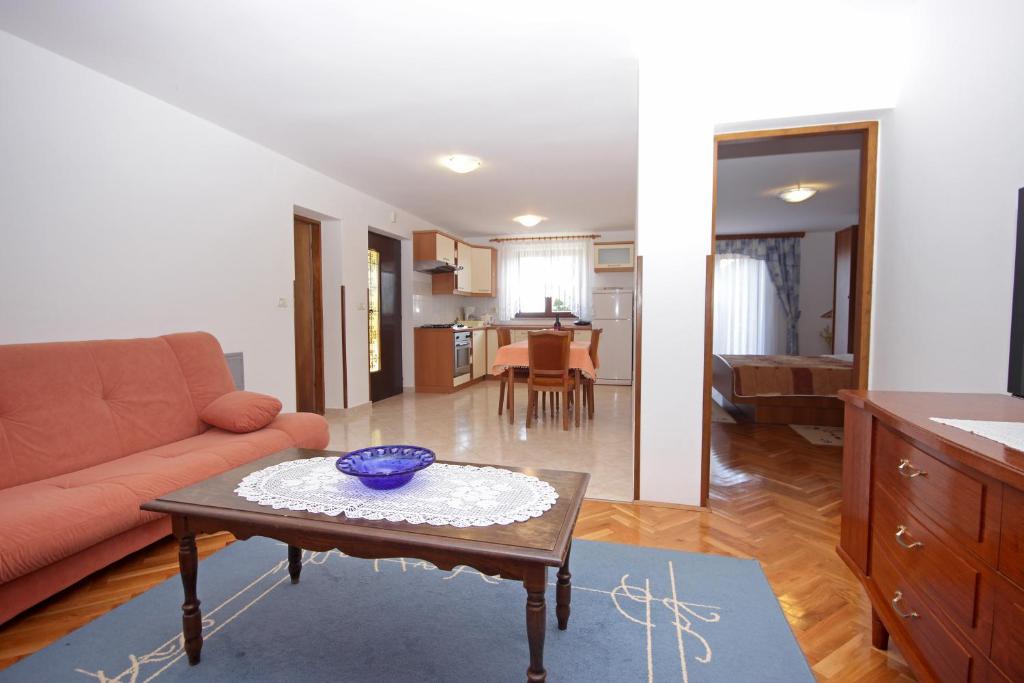 Posedenie v ubytovaní Apartment Solman