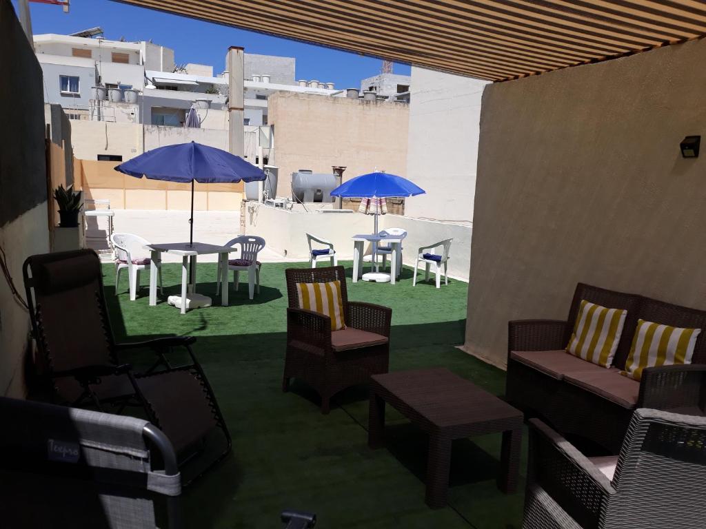 Seabreeze Holiday Guestrooms - 10