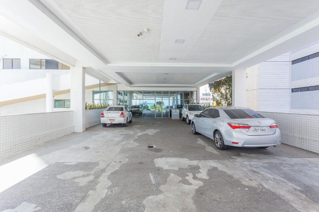 Apartamento no Suítes Executive Boa Viagem
