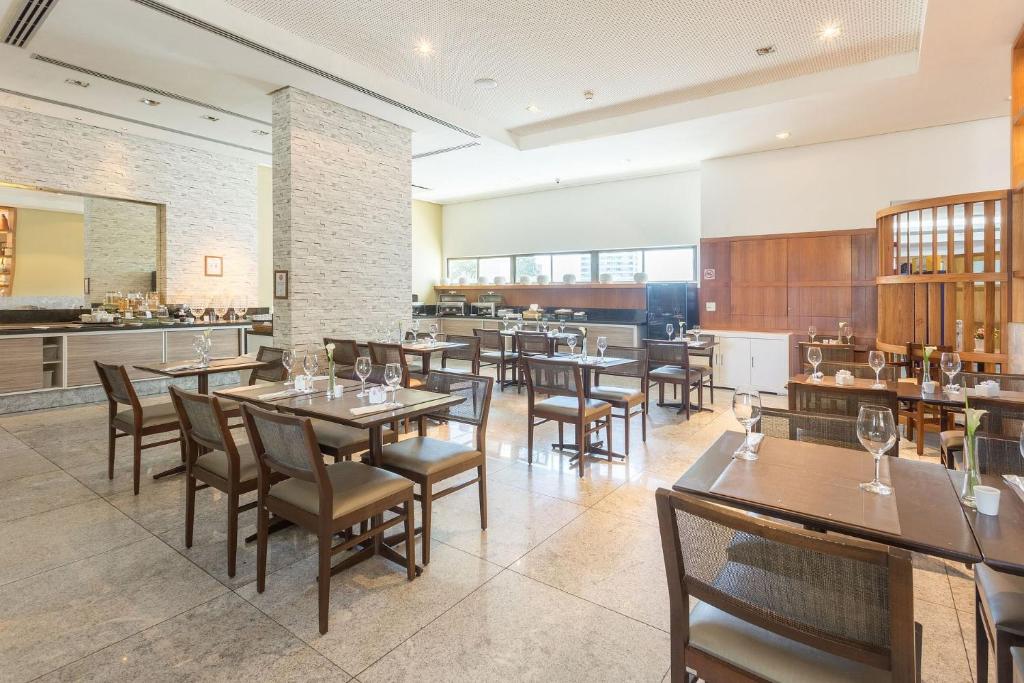  Apartamento no Suítes Executive Boa Viagem
