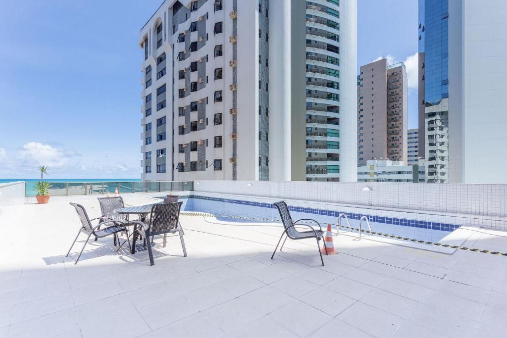  Apartamento no Suítes Executive Boa Viagem