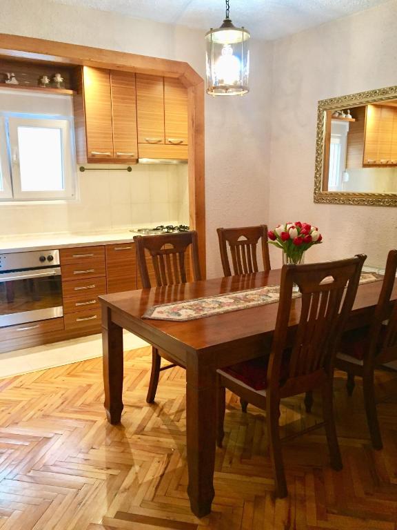 Apartments Lara - 12