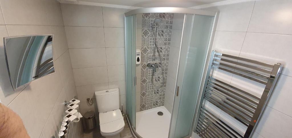Kopalnica v nastanitvi Hotel Karlštejn & SPA
