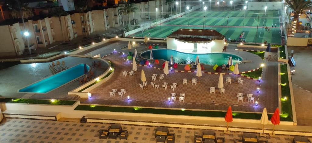 Bazén v ubytování Jewel Matrouh Hotel nebo v jeho okolí