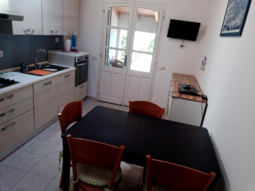 Nadina - Apartment With Terrace