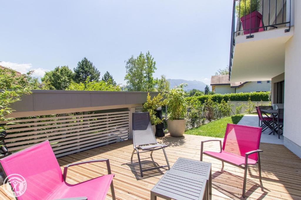Nespecifikovaný výhled na hory nebo výhled na hory při pohledu z apartmánu
