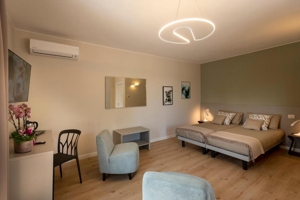 VILLA BERNASCONI - Habitación Doble Con Balcón