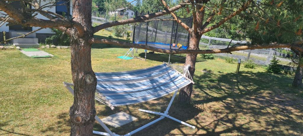 Vonkajšia záhrada v ubytovaní Domek Konrad - balia ogrodowa dodatkowo płatna
