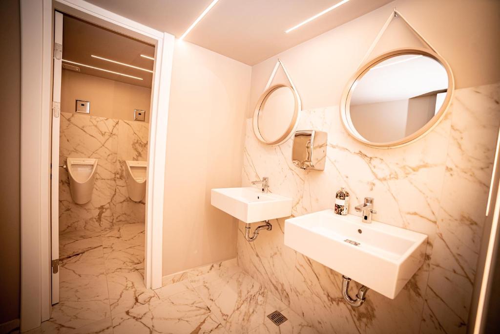 Koupelna v ubytování Hotel Corina