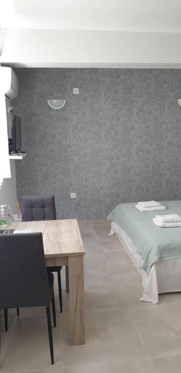 Posteľ alebo postele v izbe v ubytovaní AVR Airport Deluxe Suites 6 AIRPORT FREE SHUTLE