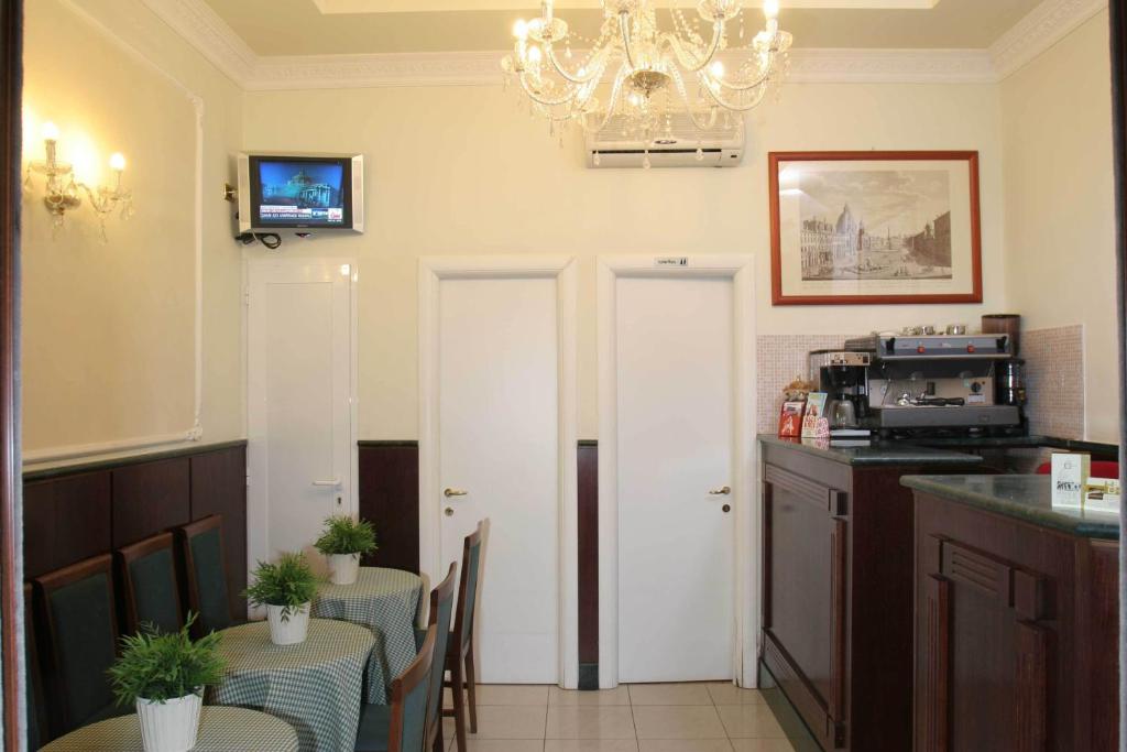 Hotel Chicago - Resim 25