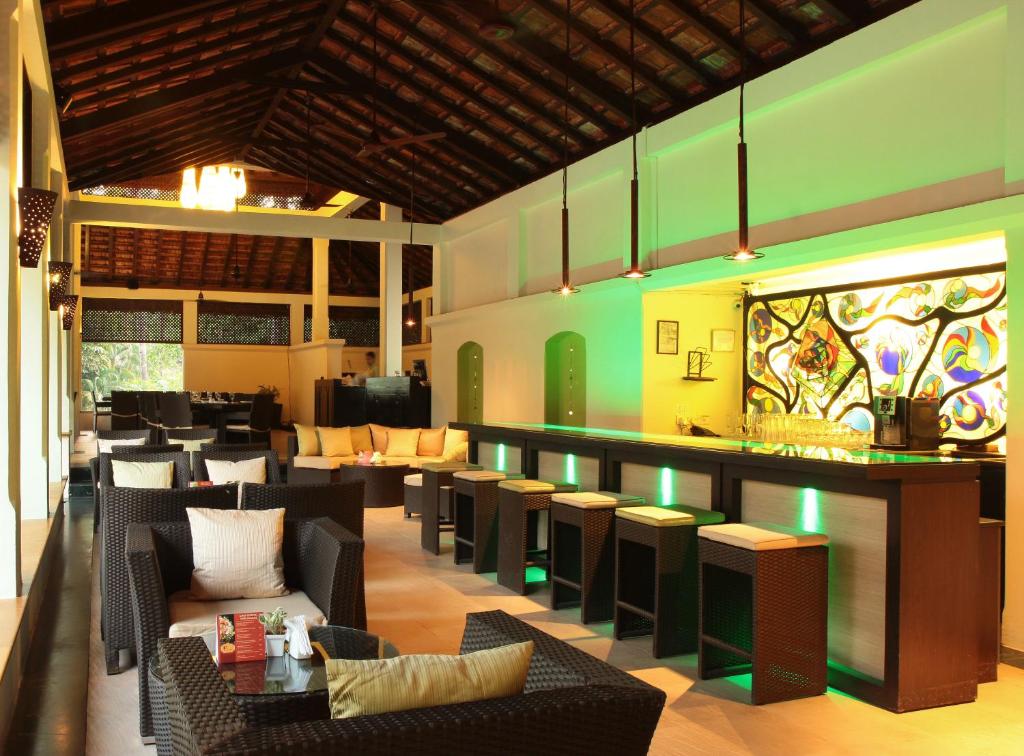 Posezení v ubytování Coconut Creek Resort - Dabolim Airport