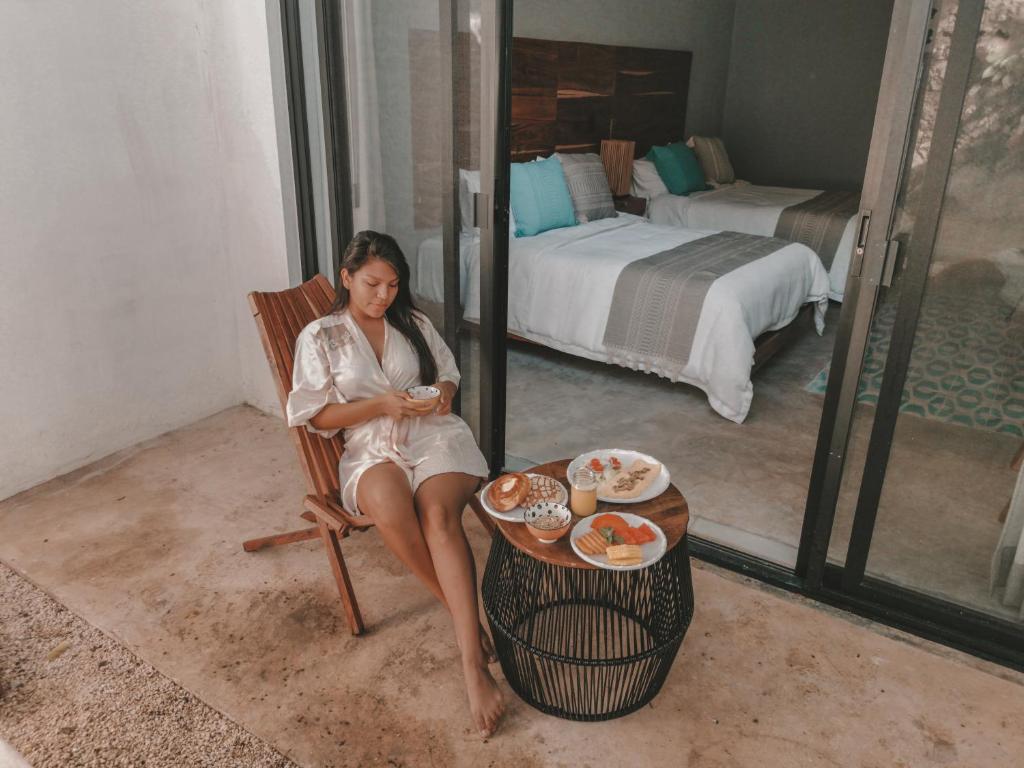 Uma cama ou camas num quarto em Hotel Unknown