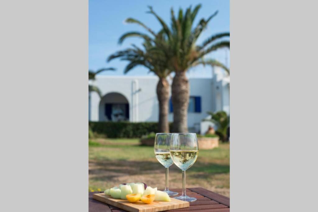Nápoje v ubytování Palmaya Villa, unique seafront experience