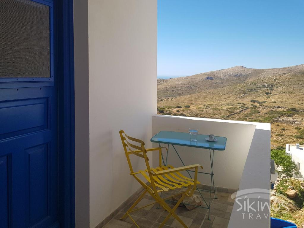 Zdjęcie z galerii obiektu Kastro Elegant House w mieście Sikinos
