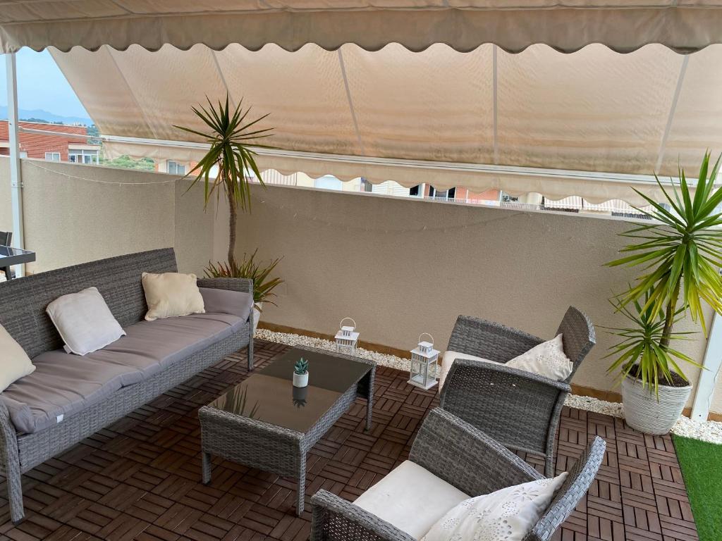 Ático B&B con piscina, Paterna, Spain - Booking.com