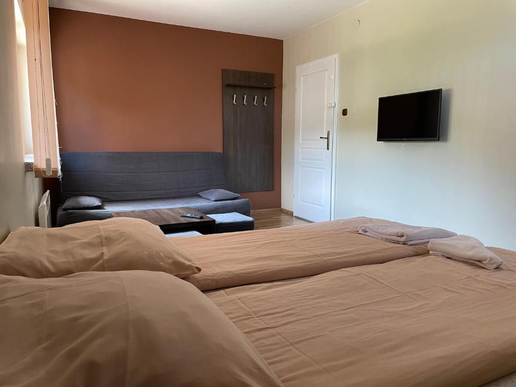 Ondraszek-Pokoje Gościnne - 2