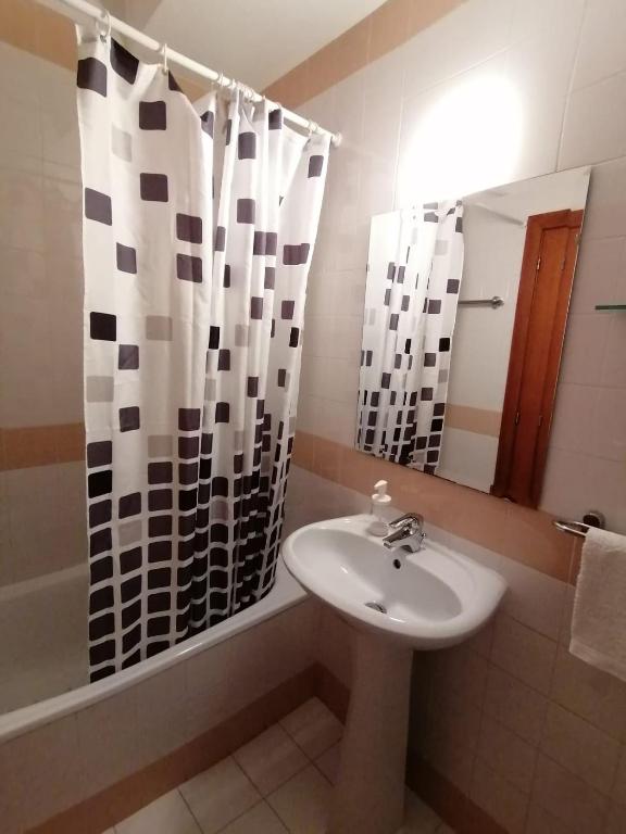 Uma casa de banho em Casas d'Almofala