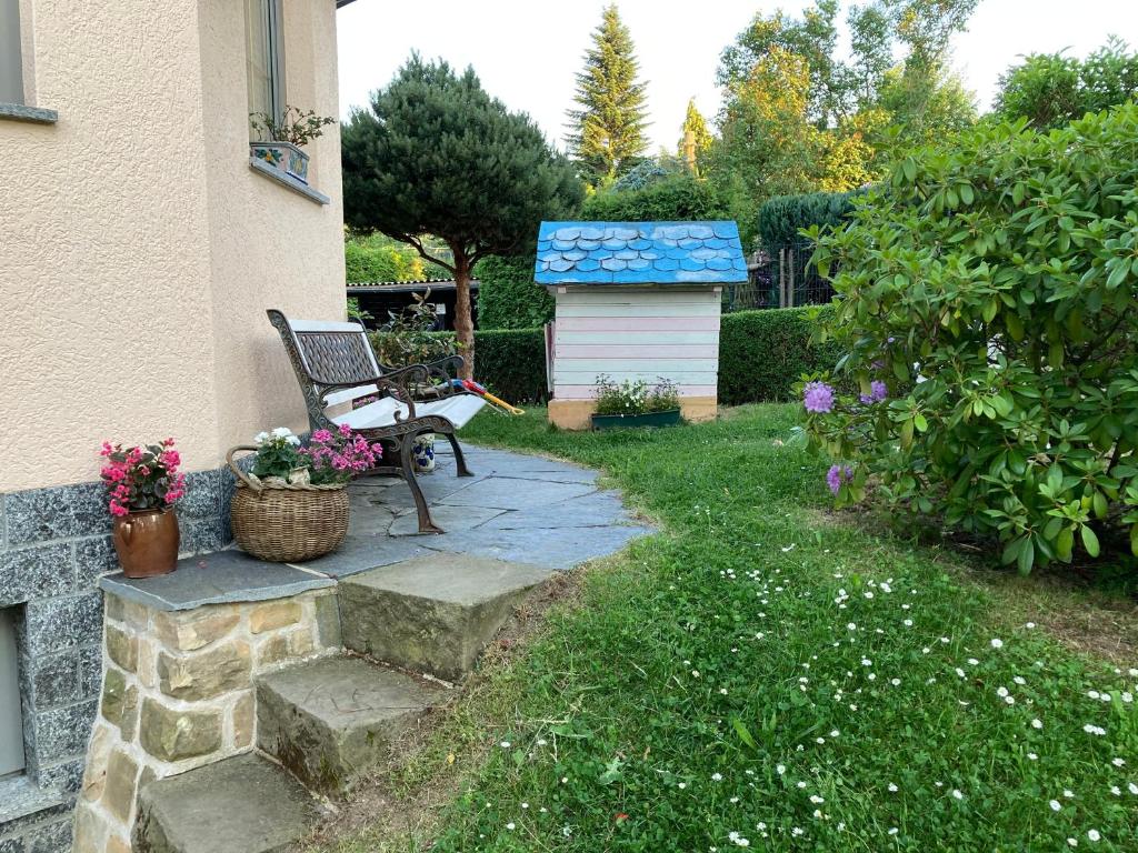 Aed väljaspool majutusasutust Ferienwohnung Prüfer