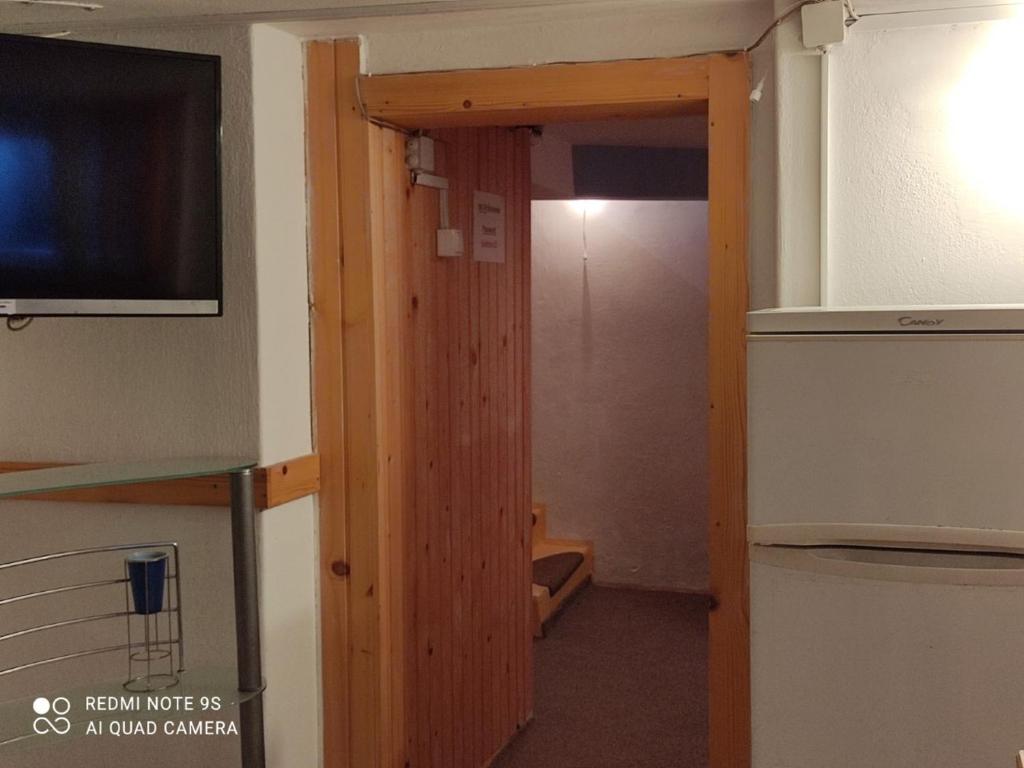 TV a/nebo společenská místnost v ubytování Hacienda Bled Rooms