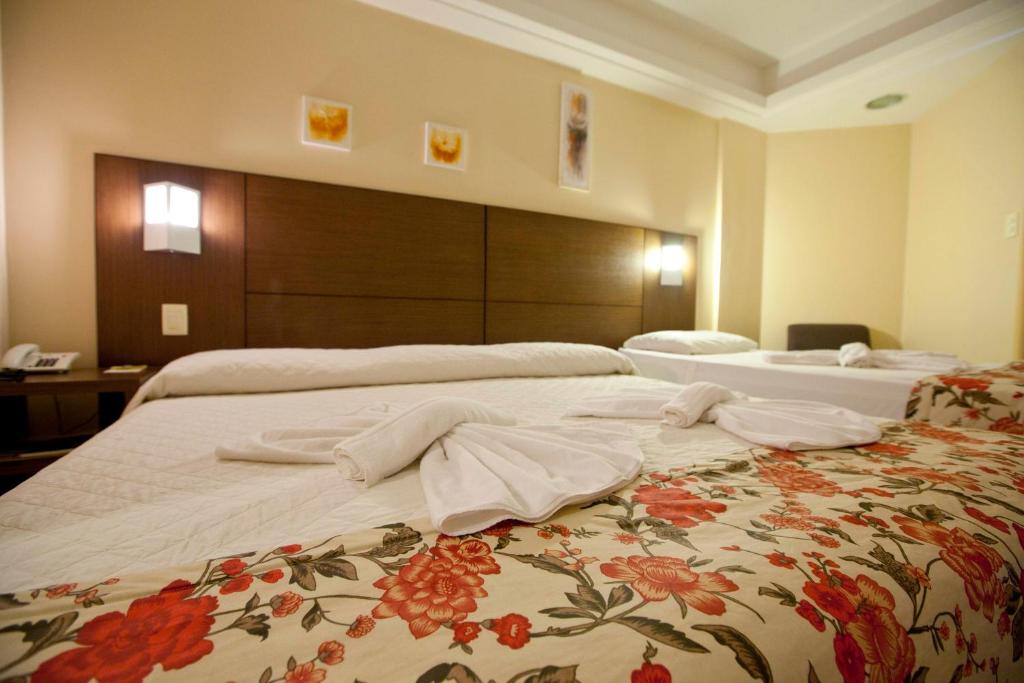  Aquarios Praia Hotel