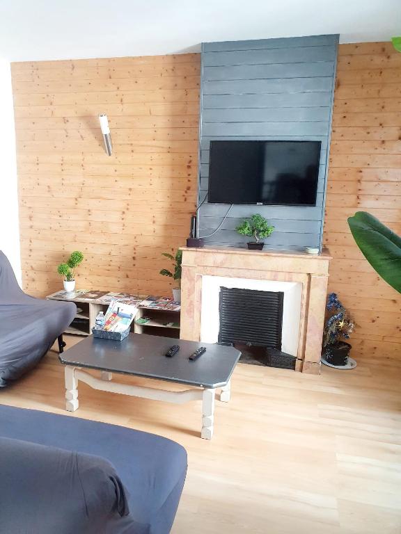 T3 Meublé et tout équipé Valence proximité de la gare - Appartement De Deux Chambres