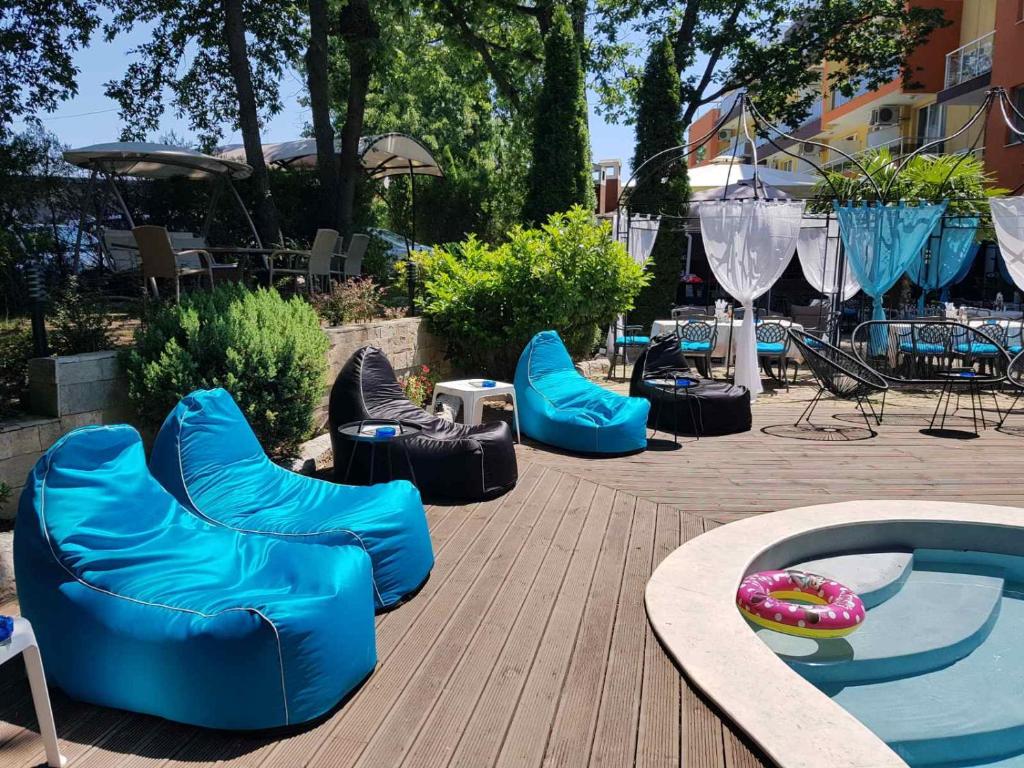 Posezení v ubytování Sunrise Hotel
