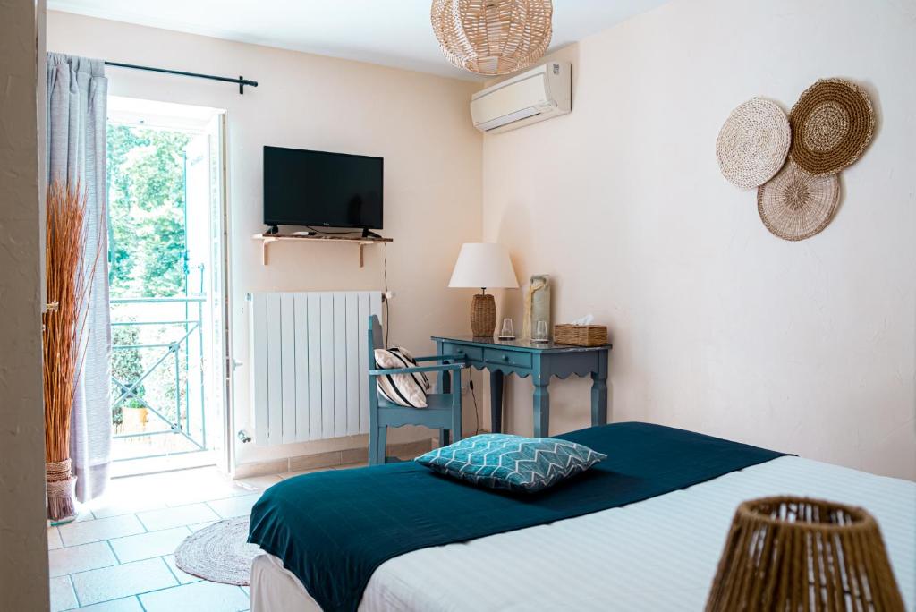 Logis hôtel et restaurant La Bastide Cabezac - Habitación Doble Estándar
