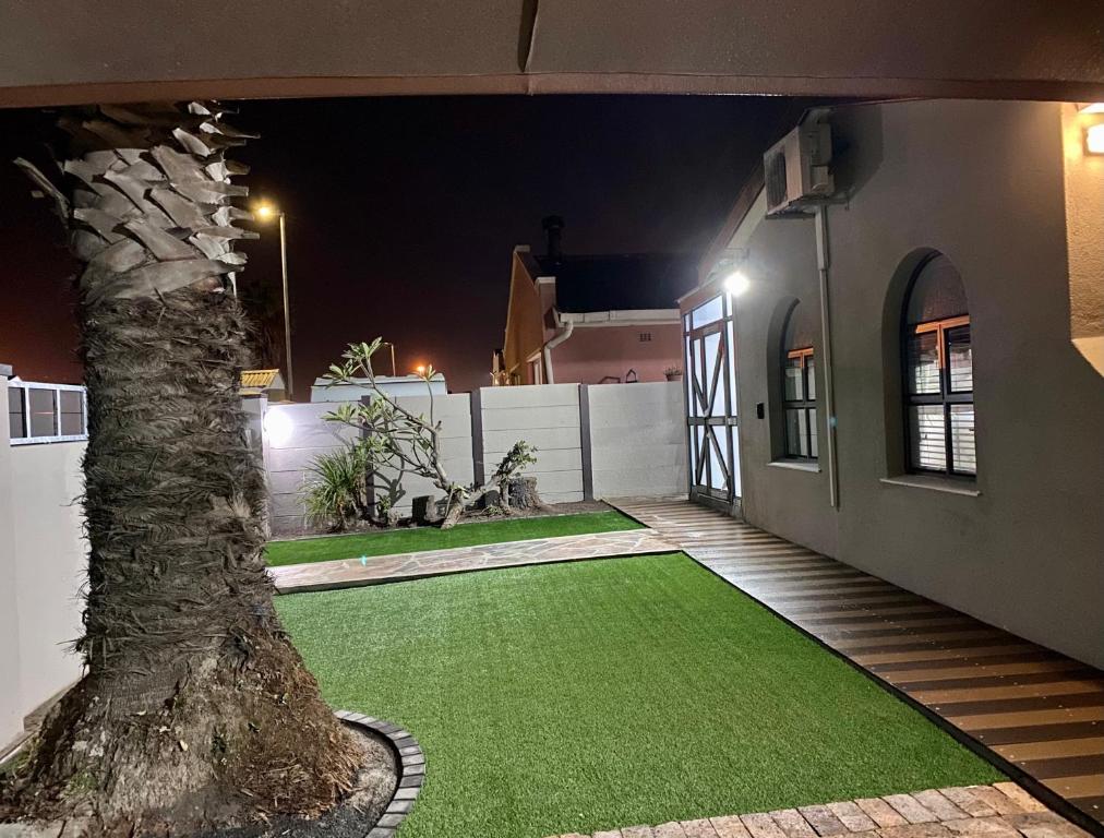 Gallery image of Welcome Estate Air B&B Hosting in Cape Town