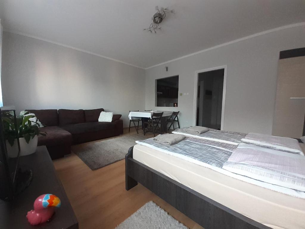 Tukán Apartman Hajdúszoboszló - Appartement D'une Chambre