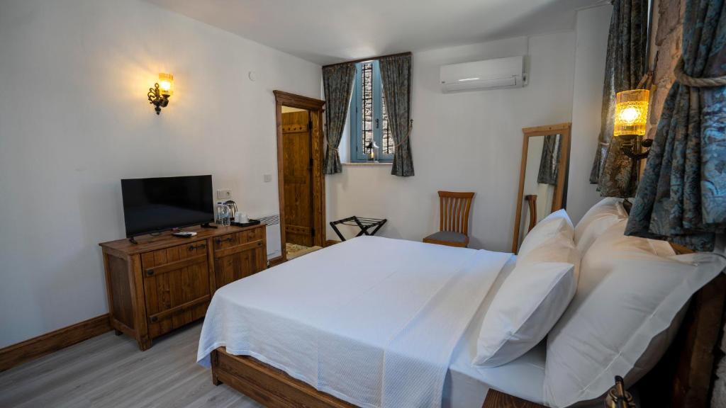 Photo from Villa Pietra in Ayvalık, Aegean Region, Turkey