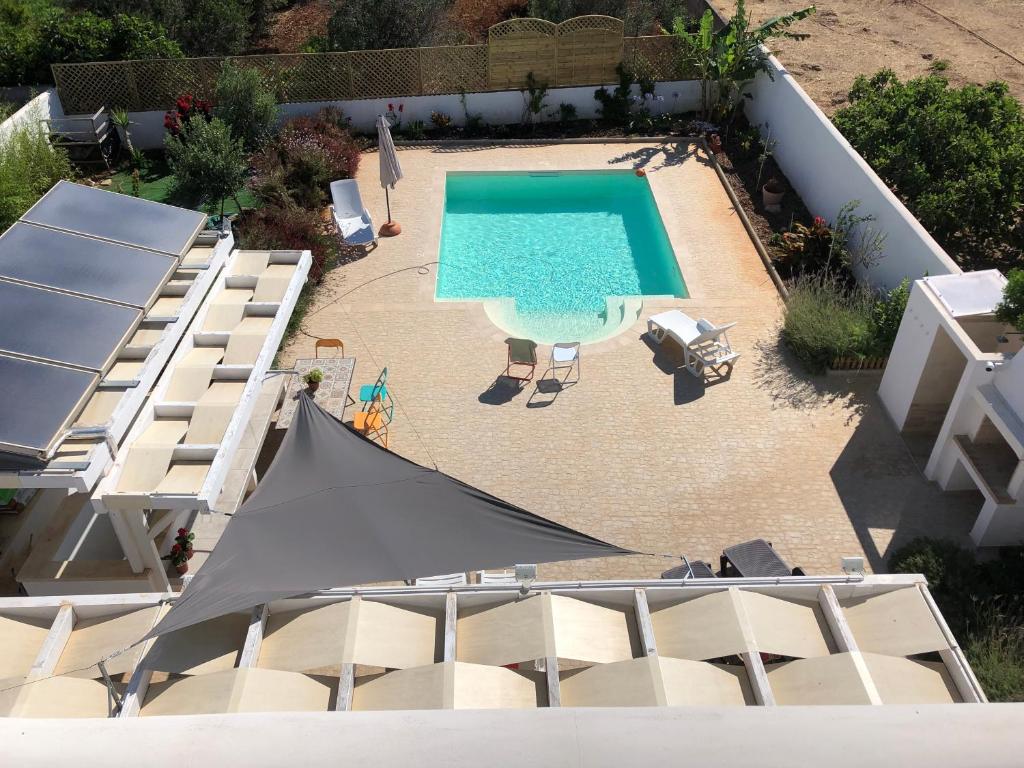 The swimming pool at or close to Tramontana Tre Archi B&B