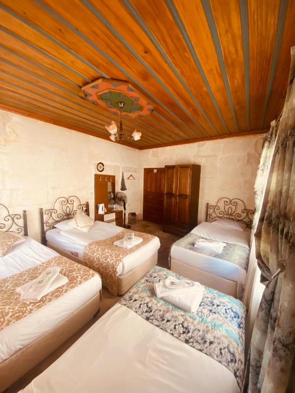 Cappadocia Cave Rooms - Bed In 4-Bed Female Dormitory Room