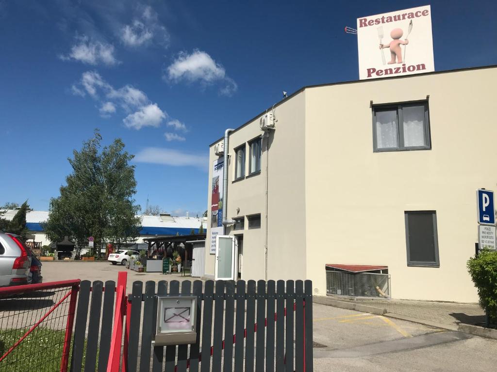 Budova, kde se penzion nachází