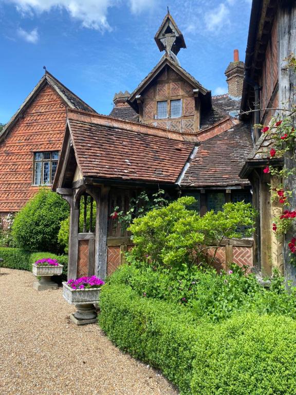 Langshott Manor - Luxury Hotel Gatwick