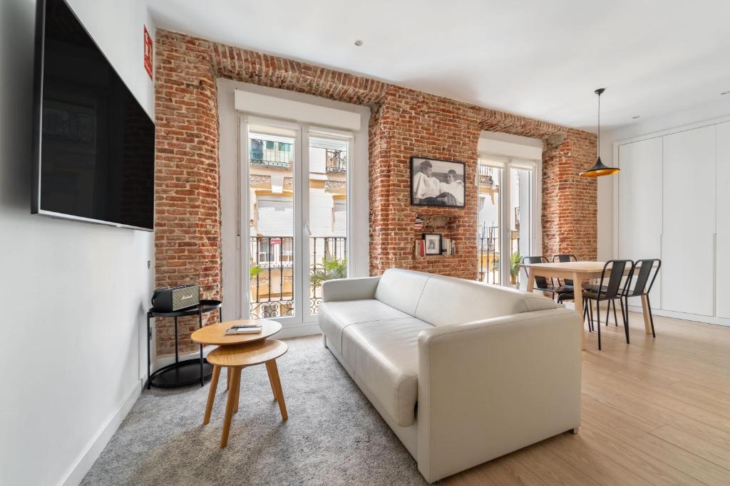 Bright Modern - 1Bedroom 1Bath - Lavapiés